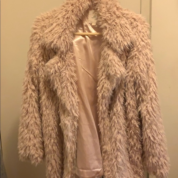 Thread + Supply tan fur jacket. Sz S. (Worn once) - Picture 3 of 6